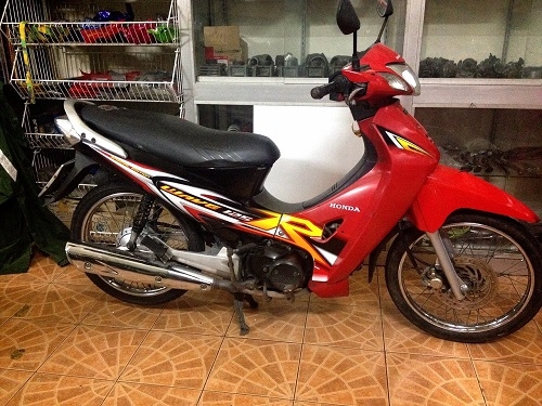 W 125 R เครื่องเดิม ไม่ดัง ควันไม่ไหล ราคาถูก ติดต่อ 083-555-8359 W 125 R เครื่องเดิม ไม่ดัง ควันไม่ไหล ราคาถูก ติดต่อ 083-555-8359