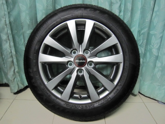 ขายล้อแม็กป้ายแดง Civic Modulo สีรมดำพร้อมยางขอบ 16