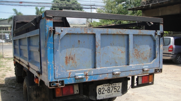 ISUZU NKR ดั๊มดิน 4คิว เครื่องดี ดั๊มดี ราคาดี รถสวยเดิมๆ