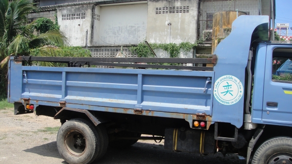 ISUZU NKR ดั๊มดิน 4คิว เครื่องดี ดั๊มดี ราคาดี รถสวยเดิมๆ