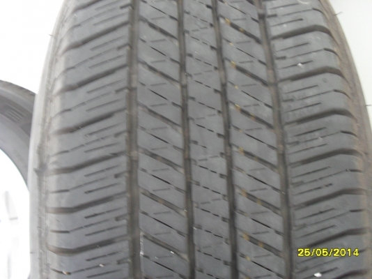 ขายแม็ก พร้อมยาง 265/65/17 ยางปี 1813 ขาย 13500