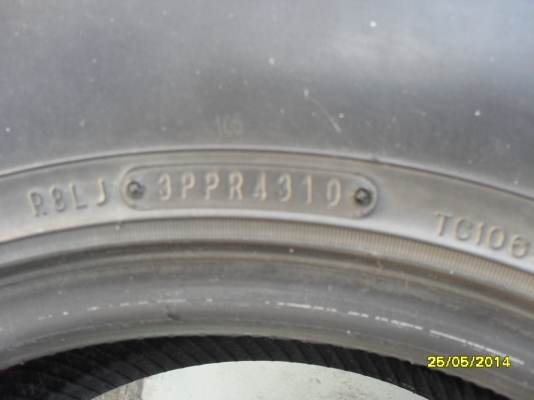 ขายแม็ก พร้อมยาง 265/65/17 ยางปี 1813 ขาย 13500