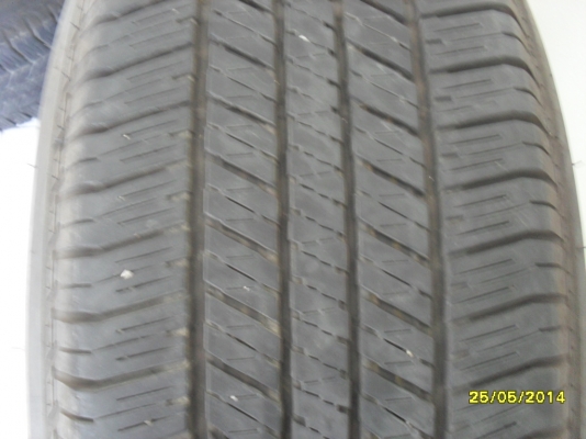 ขายแม็ก พร้อมยาง 265/65/17 ยางปี 1813 ขาย 13500