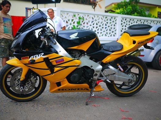 ขาย Cbr92 ตัวคาร์บูร์ไฟฟ้า พร้อมทะเบียนแท้ 222