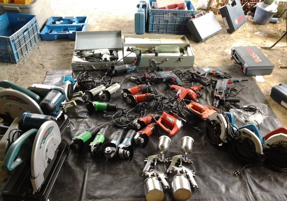 ขายเครื่องมือช่างหลายรายการ