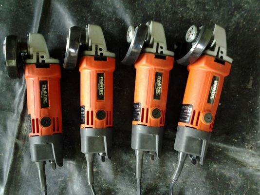 ขายเครื่องมือช่างหลายรายการ