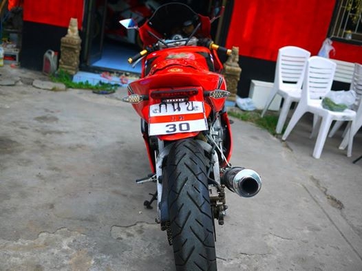 ขาย Cbr400 พร้อมทะเบียนแท้ แฟริ่ง Rc212 ท่อสูตรโยชิ