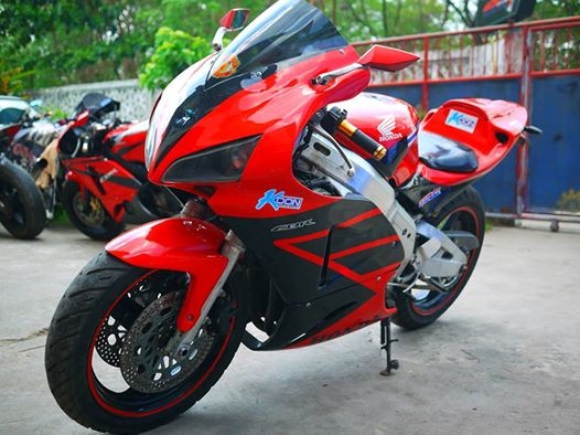 ขาย Cbr400 พร้อมทะเบียนแท้ แฟริ่ง Rc212 ท่อสูตรโยชิ