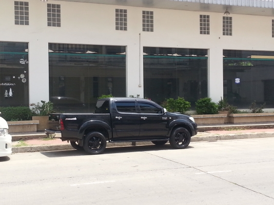 ขายแม็กขอบ20พร้อมยางสวยๆ265/5020 maxxisยางปี13