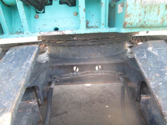 ขายรถขุด Kobelco SK130 UR สภาพเยี่ยม พร้อมใช้งาน