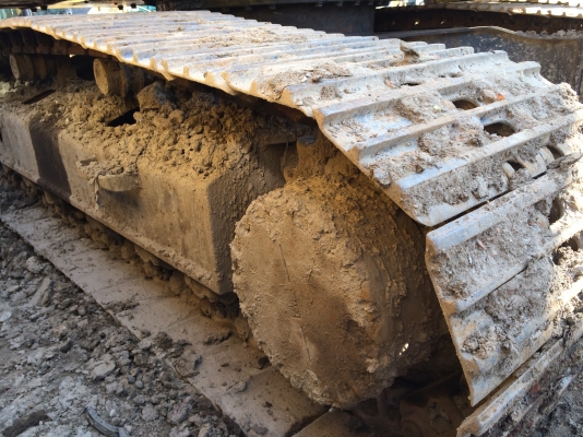 รถแบคโฮมือสอง KOMATSU PC200-7 สภาพรถเยี่ยม 090-268-2646 พร้อมจัด ไฟแนนซ์