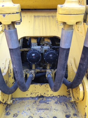 รถแบคโฮมือสอง KOMATSU PC200-7 สภาพรถเยี่ยม 090-268-2646 พร้อมจัด ไฟแนนซ์