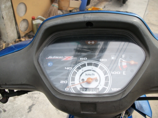 ขายถูก Honda Wave 100 Z สภาพสมบูรณ์ มีเล่มทะเบียน