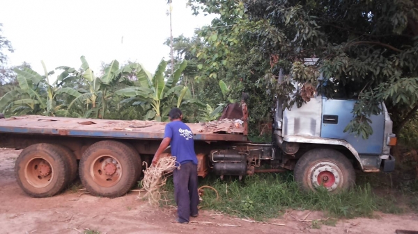 **380,000 บ.ต่อรอง**ขาย10ล้อท้ายลาดขึ้น200 ISUZU TX วางหัวROCKY(ใบคุม) เครื่องHO7C 185แรง(ใบคุม) เครื่องแน่น เกียร์ดี ช่วงล่างคานหน้าใหญ่ เพลาเดียวFUSO เดิมใส่2เพลาถอดออก1เพลามีแถมให้เอาไปใส่เอง คัสซีพอได้ มีบวมบ้าง ซับแล้วแล้ว หางสภาพพอใช้ หัวเก๋งโอเคภาย