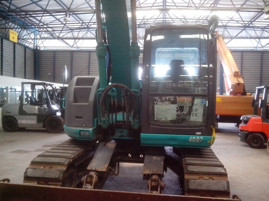 KOBELCO SK135SR-1ES # YY04-08368