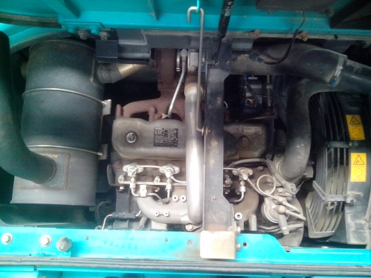 KOBELCO SK135SR-1ES # YY04-08368