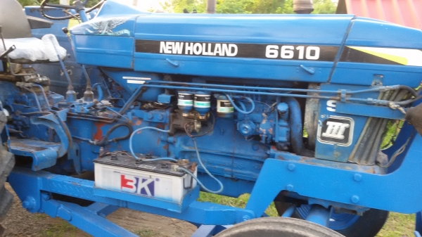 ขายรถไถ FORD 6600 มีทะเบียนพร้อมโอน ติดต่อวิชชิกร 0877371811