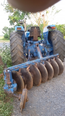 ขายรถไถ FORD 6600 มีทะเบียนพร้อมโอน ติดต่อวิชชิกร 0877371811