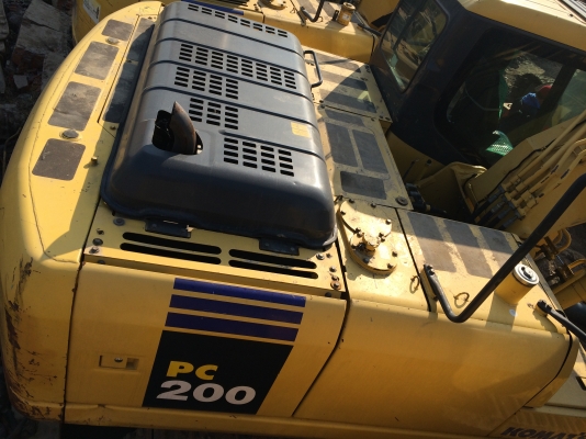 รถแบคโฮมือสอง Komatsu Pc200-7 สภาพรถเยี่ยม 090-268-2646 พร้อมจัด ไฟแนนซ์