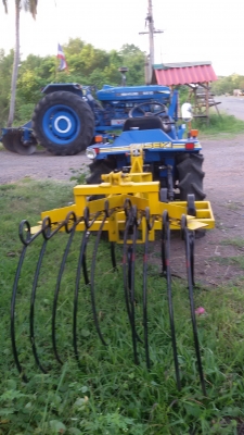 ขายรถไถ อิซากิ 15.5   4WD นำเข้าจากญี่ปุ่น พร้อมอุปกรณ์ ราคา 150,000 บาท