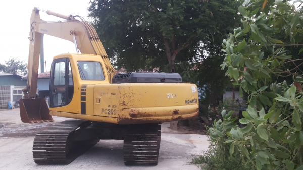 ขายด่วน KOMATSU PC200-6E ซีเรียนสูง110319Japanจะข้ามเป็นรู่น7 รถนอกนำเข้าจากญี่ปุ่นไม่เคยใช้งานเมืองไทยเลย