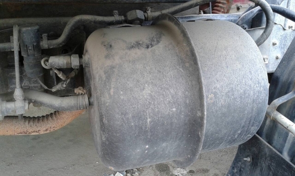 รถบรรทุก 6 ล้อ HINO รุ่น FC 120 ตู้แห้ง 10 บาน รถบรรทุก 6 ล้อ HINO รุ่น FC 120 ตู้แห้ง 10 บาน