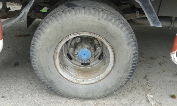 รถบรรทุก 6 ล้อ HINO รุ่น FC 120 ตู้แห้ง 10 บาน รถบรรทุก 6 ล้อ HINO รุ่น FC 120 ตู้แห้ง 10 บาน