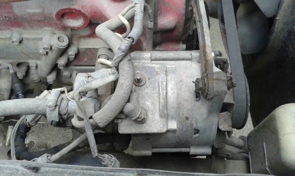 รถบรรทุก 6 ล้อ HINO รุ่น FC 120 ตู้แห้ง 10 บาน รถบรรทุก 6 ล้อ HINO รุ่น FC 120 ตู้แห้ง 10 บาน