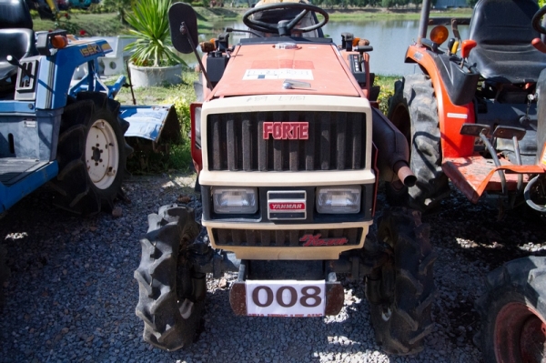 AUC Code 008 แทรกเตอร์ เก่านอก YANMAR รุ่น FX16Dราคาเริ่มต้นการประมูล 50,000 บาท AUC Code 008 แทรกเตอร์ เก่านอก YANMAR รุ่น FX16Dราคาเริ่มต้นการประมูล 50,000 บาท