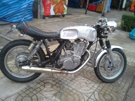 ขายSR 400 cc.Cafe inv. ราคา 47,000 บาท   ราคาใหม่งดต่อ