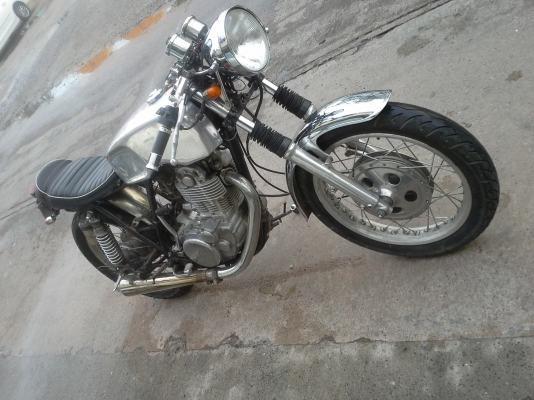 ขายSR 400 cc.Cafe inv. ราคา 47,000 บาท   ราคาใหม่งดต่อ