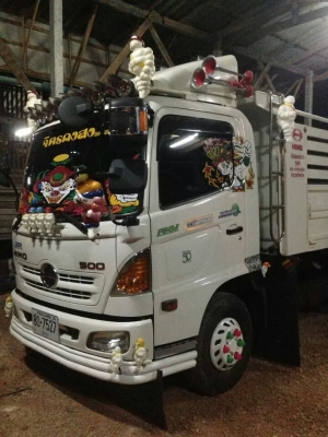 ขายดาวน์รถบรรทุก6ล้อ