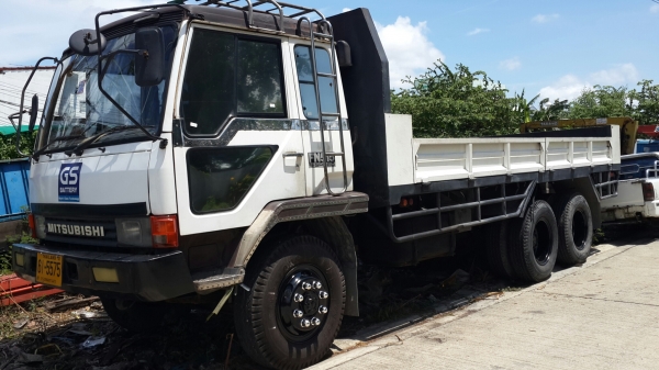 ขาย10ล้อ มิตซูมิชิฟลูโซ่ เฉินหลง FN515M 1เพลา เครื่อง 170แรง เบรคจิฟฟี่ พวงมาลัยพาวเวอร์ แอร์เย็น ยาว6เมตร รถออกห้างแท้ๆ สภาพเดิม พร้อมใช้ ขาย10ล้อ มิตซูมิชิฟลูโซ่ เฉินหลง FN515M 1เพลา เครื่อง 170แรง เบรคจิฟฟี่ พวงมาลัยพาวเวอร์ แอร์เย็น ยาว6เมตร รถออกห้างแท้ๆ สภาพเดิม พร้อมใช้