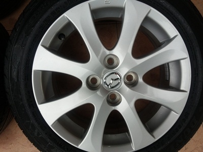 ขายล้อแม็กซ์ Mazda 2 ขอบ15 4รู100 พร้อมยาง 1 ชุด