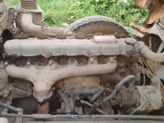 ขายรถ 6 ล้อ HINO KR 700 / เครื่อง WO6D ( มี 2 คัน ราคา 230000 บาท ดั้ม 1 คัน ไม่ดั้ม 1 คัน )