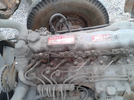 ขายรถ 6 ล้อ HINO KR 700 / เครื่อง WO6D ( มี 2 คัน ราคา 230000 บาท ดั้ม 1 คัน ไม่ดั้ม 1 คัน )