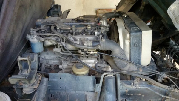 รถบรรทุก 6 ล้อ isuzu NPR 115 แรงม้า รถบรรทุก 6 ล้อ isuzu NPR 115 แรงม้า