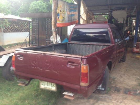 ขายถูกอิซูซุแค๊ปบี2200ราคา45000 ขายถูกอิซูซุแค๊ปบี2200ราคา45000