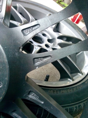 ขายแม็กขอบ17*7นิ้ว8800บาท