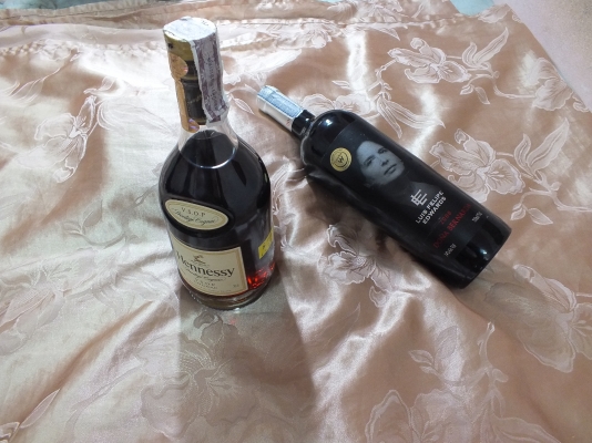 ขออนุญาติขาย   HENNESSY V.S.O.P. COGNAC