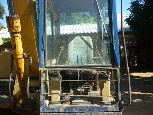 ขาย Komatsu pc60-5 ขาย Komatsu pc60-5