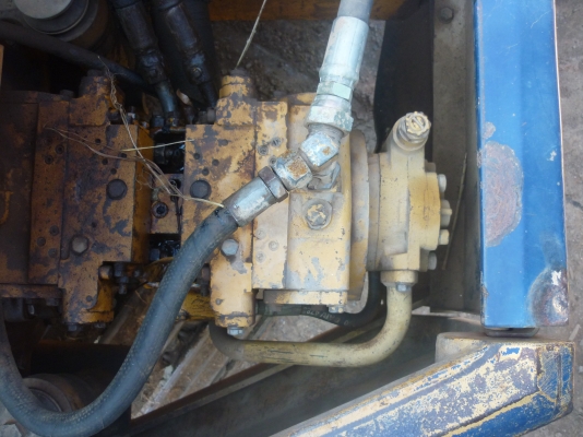 ขาย Komatsu pc60-5 ขาย Komatsu pc60-5