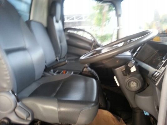 รถอีซูซุ 6 ล้อดั้ม FRR 210 แรงม้า ปี 54  ( รถวิ่ง 5x,xxx กม. )  สนใจติดต่อ 081 - 6079515