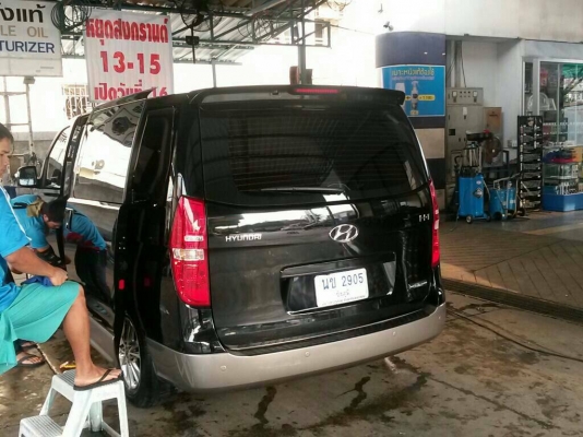 ขายดาวน์รถตู้ฮุนได 15,000 บาท รถสภาพสวย ขายดาวน์รถตู้ฮุนได 15,000 บาท รถสภาพสวย