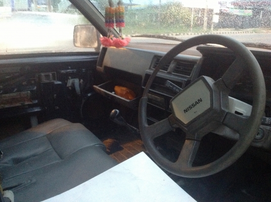 รถบรรทุกน้ำแข็ง + ตู้อน้ำแข็ง  89000 / ต่อรองได้ /เฉพาะ ตู้น้ำแข็ง 35000