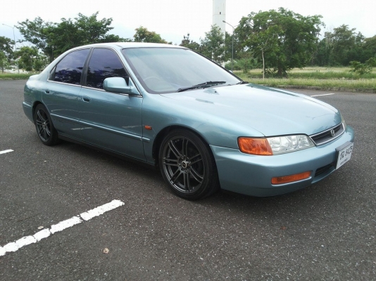 ขาย AC 95 เครื่อง Vtec เกียร์ธรรมดา