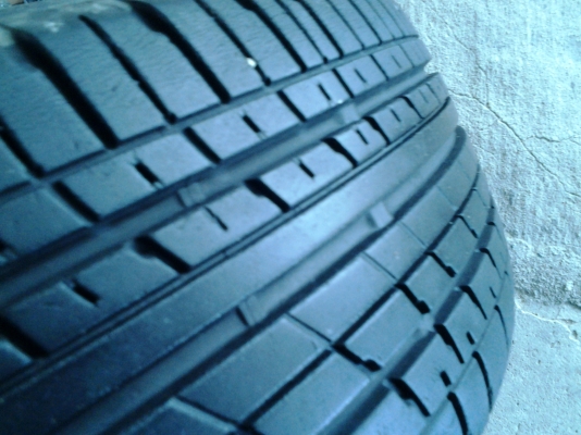 แม็กhondaขอบ 16" 4รู100 พร้อมยาง แม็กhondaขอบ 16" 4รู100 พร้อมยาง