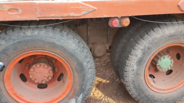 ขายด่วนเทรนเลอร์หางปลา10ล้อเพลาเดียวเครื่องPD6 190แรงเข็นแบคโฮ200สบายโทร0843923995