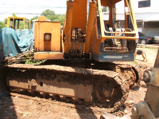 ขายรถแม็คโคร โคมัตสุ 120-1 หรือแยกชิ้นส่วนขายทุกอย่าง ขายรถแม็คโคร โคมัตสุ 120-1 หรือแยกชิ้นส่วนขายทุกอย่าง