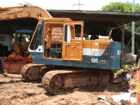 ขายรถแม็คโคร โคมัตสุ 120-1 หรือแยกชิ้นส่วนขายทุกอย่าง